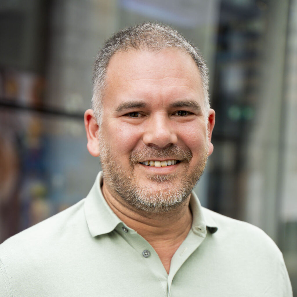 Portretfoto van Rapasso collega Fabrice